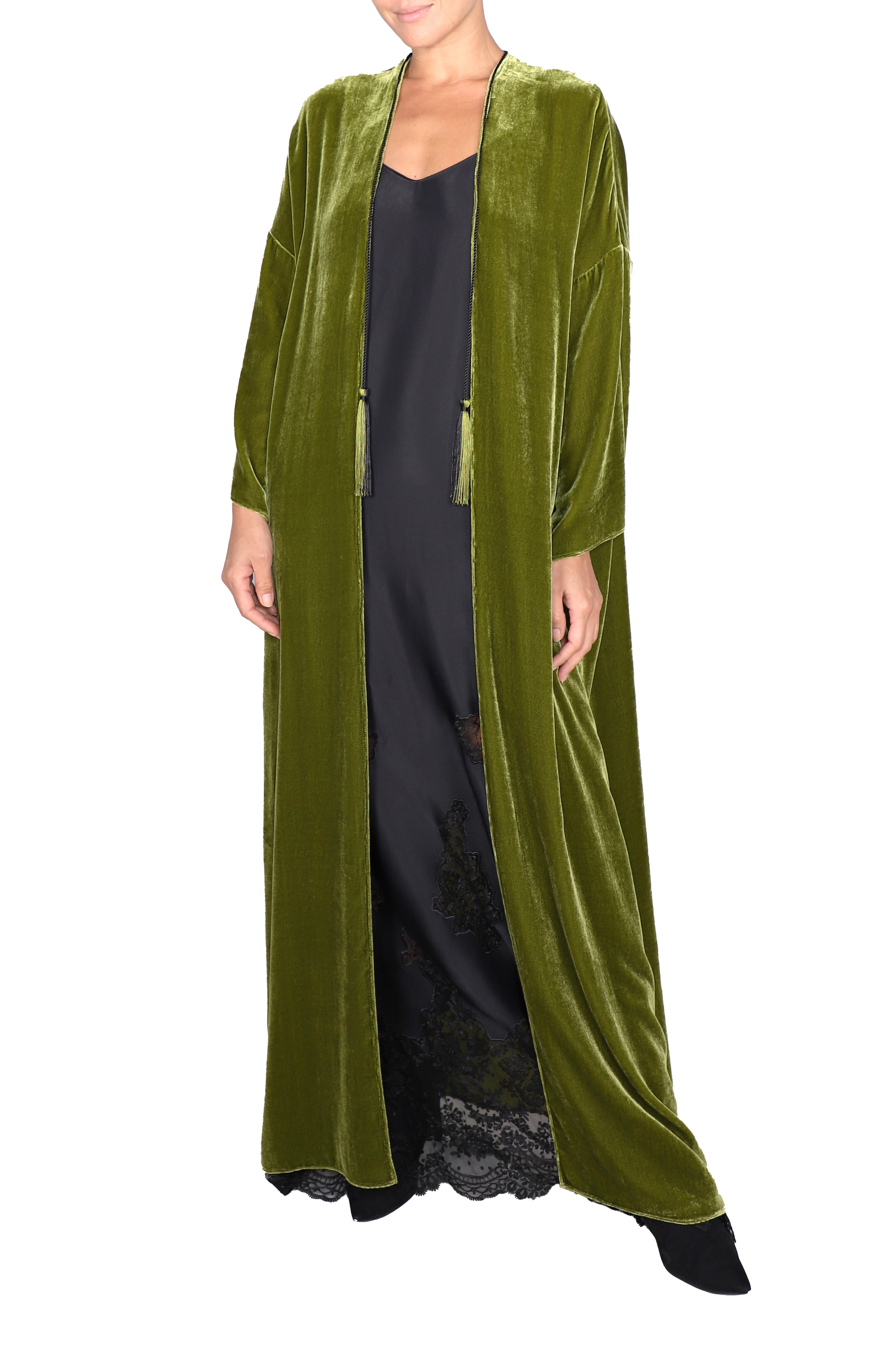 COL10_GRNGLD_MF4408-74_VELOURCOVERUP_P1.jpg