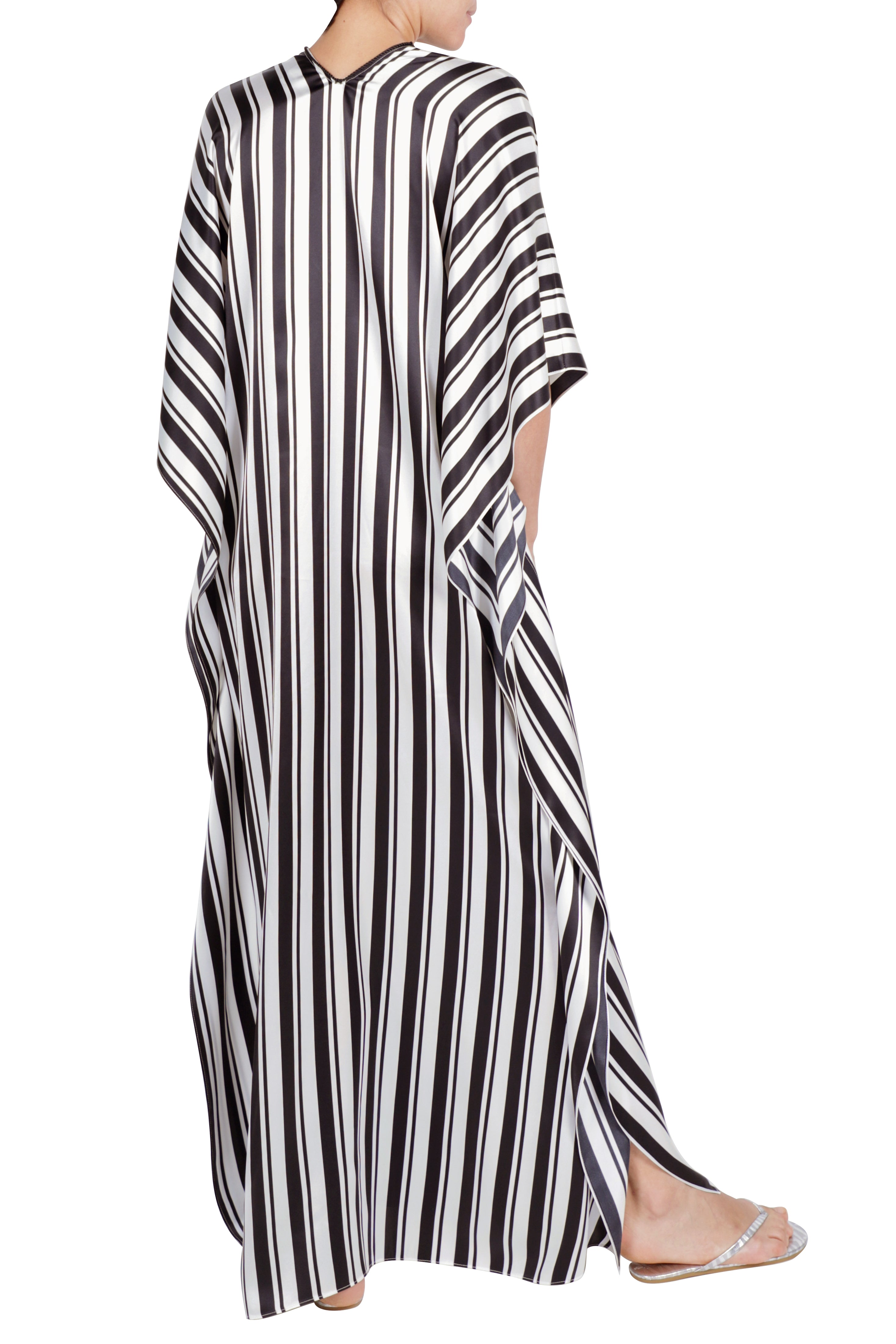 COL10_MF3180-80_NWBWSP_StripePrintedBoubou_BOUBOU_P2.jpg