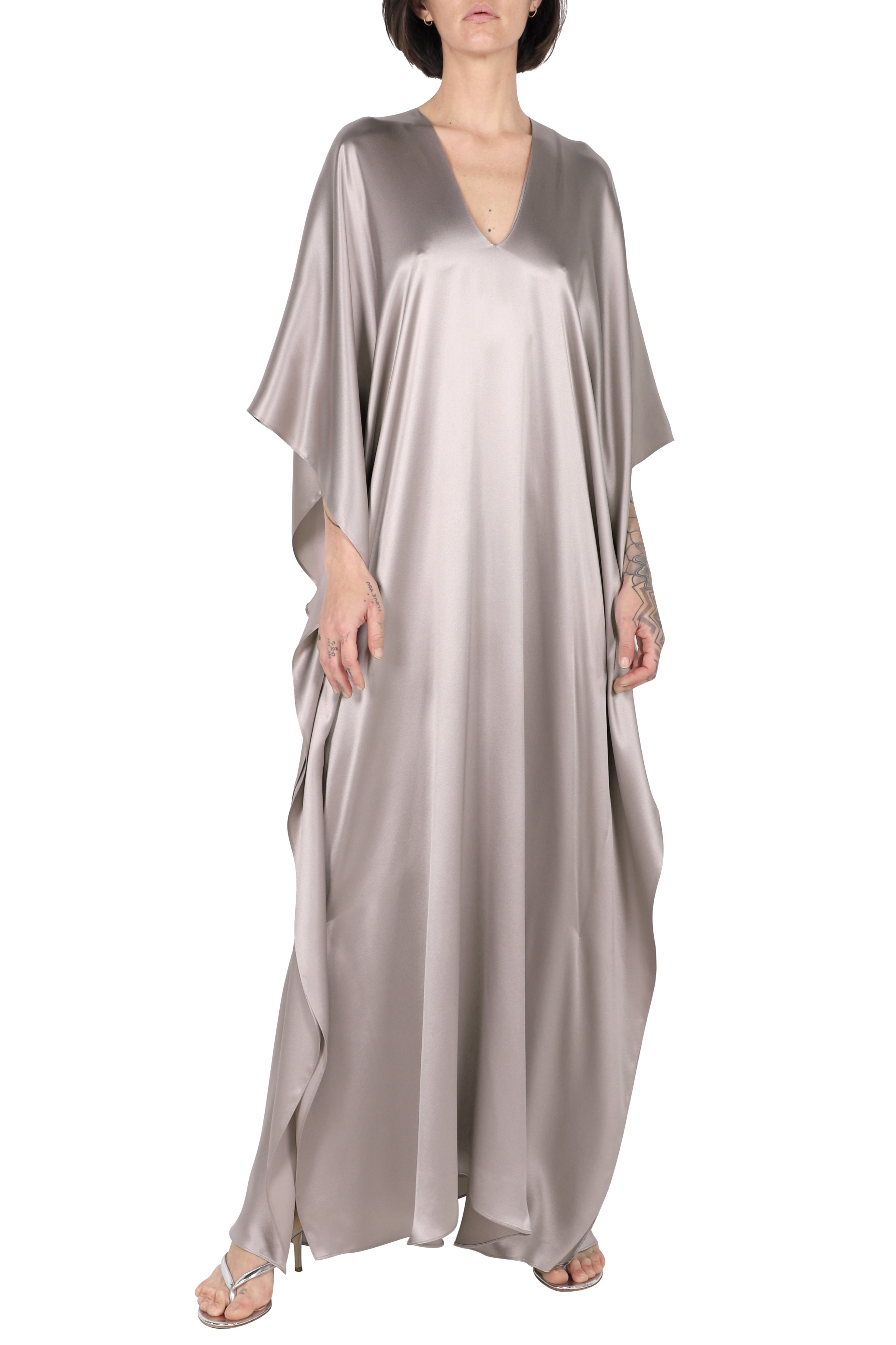 COL10_MF3929-56_DRKGRY_Duchess-Satin-Boubou_BOUBOU_P1.jpg