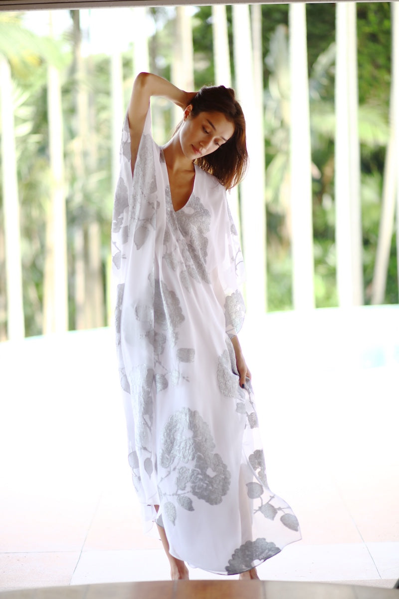 Metallic Oriental Flower Silk Boubou Caftan