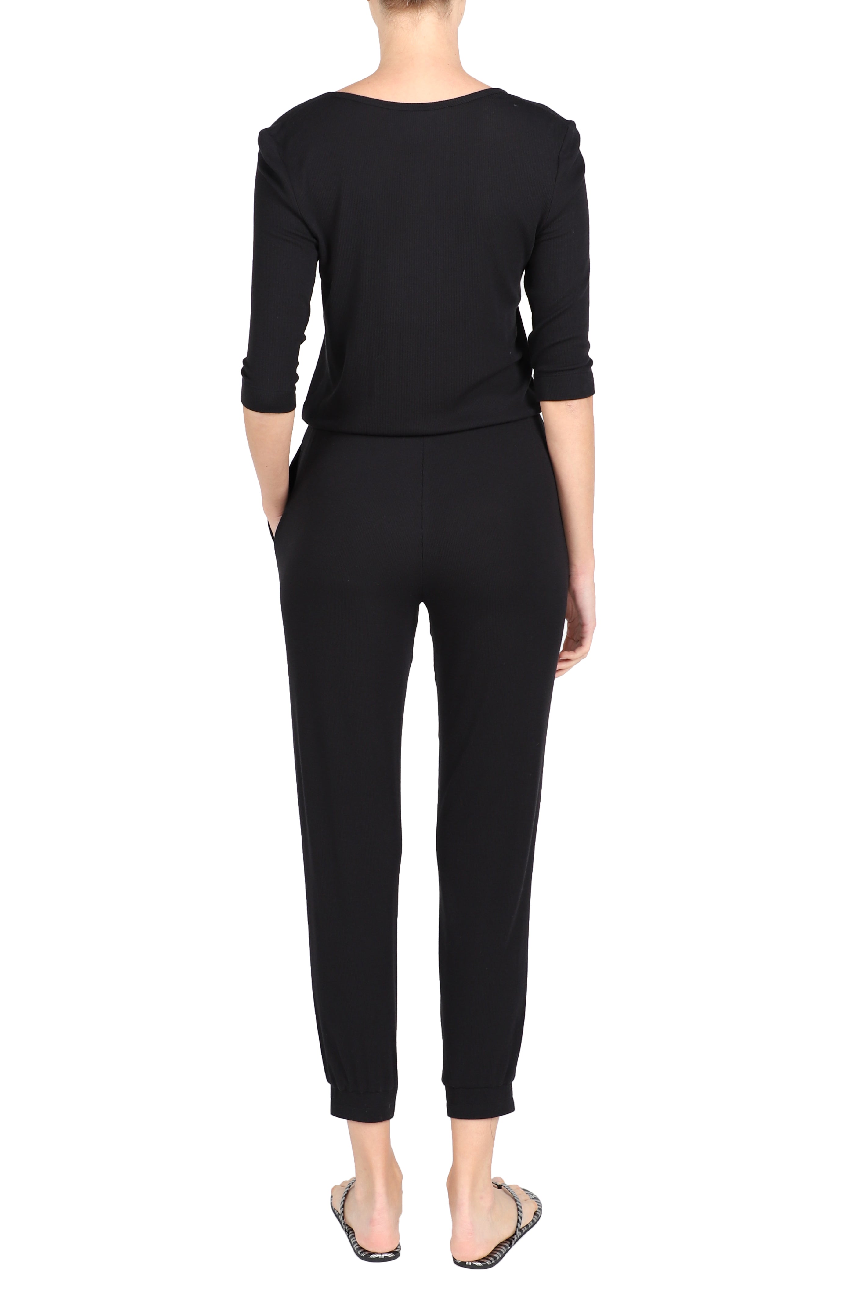 COL10_MF4157-01_BLACK_Ribbed-Jumpsuit_JUMPSUIT_P2.jpg
