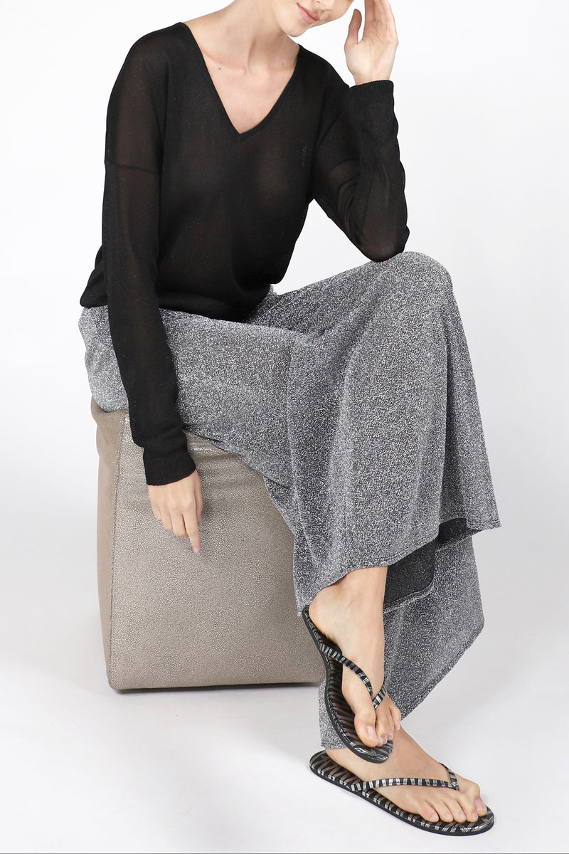Metallic Fine Knit V Neck Sweater