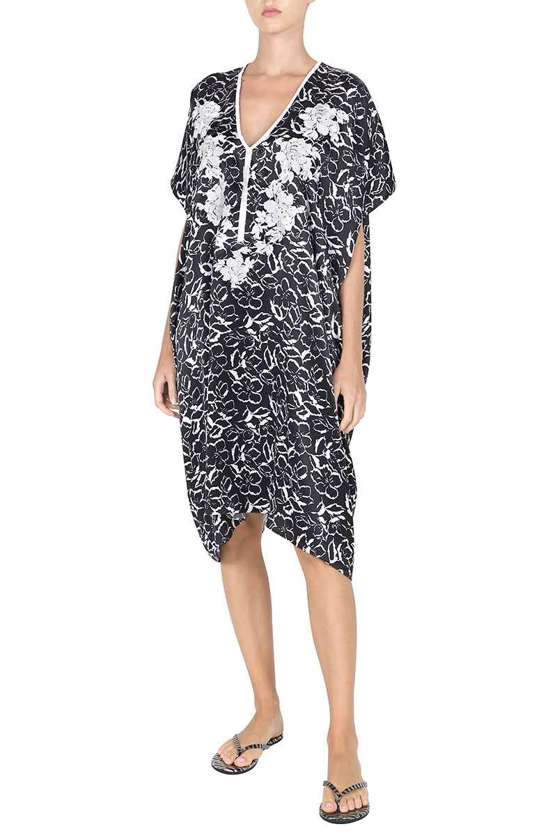 MF4370-10_BKWHFL_midi-silk-satin-flower-embroidered-boubou-caftan_P2.jpg