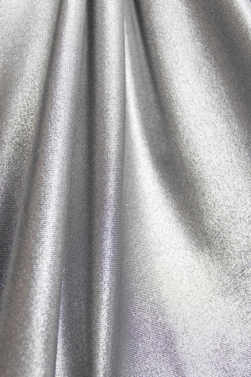 Metallic Sleek Nageur